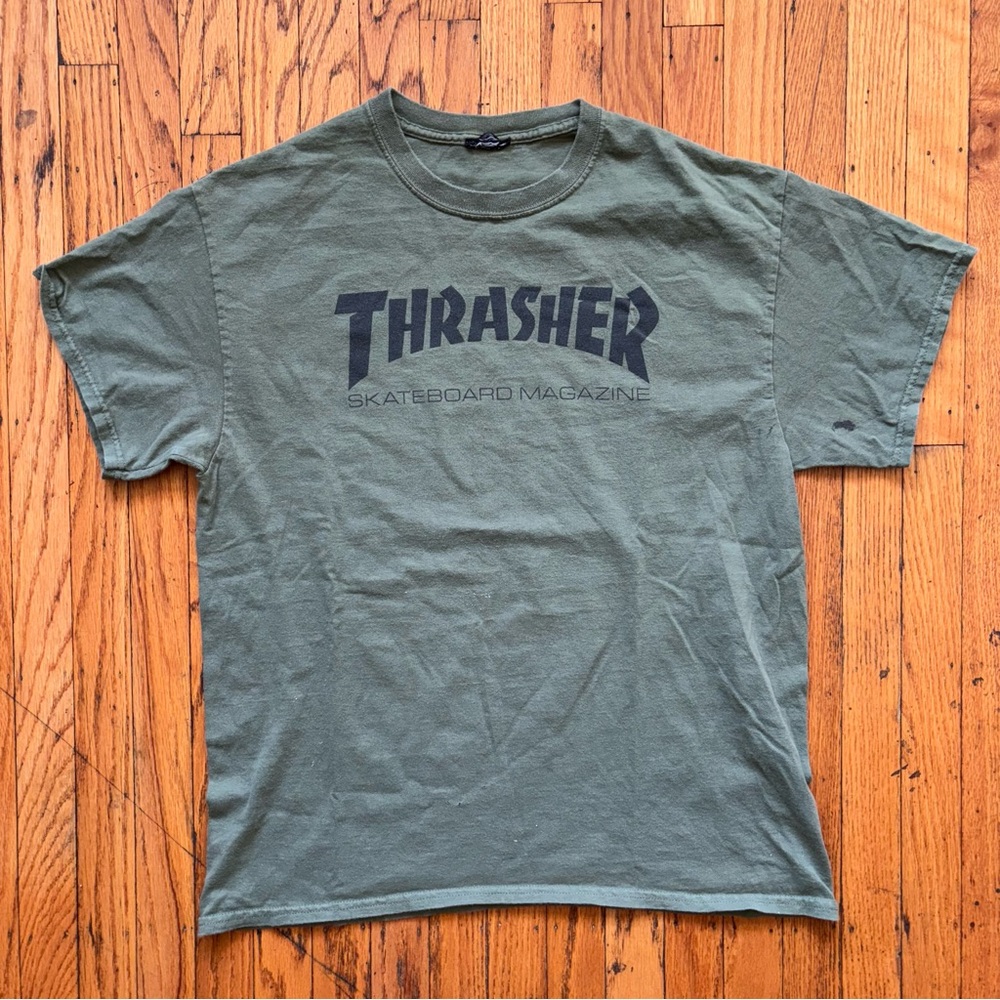 Thrasher Skateboard Magazine Army Green Chest Logo T-Shirt